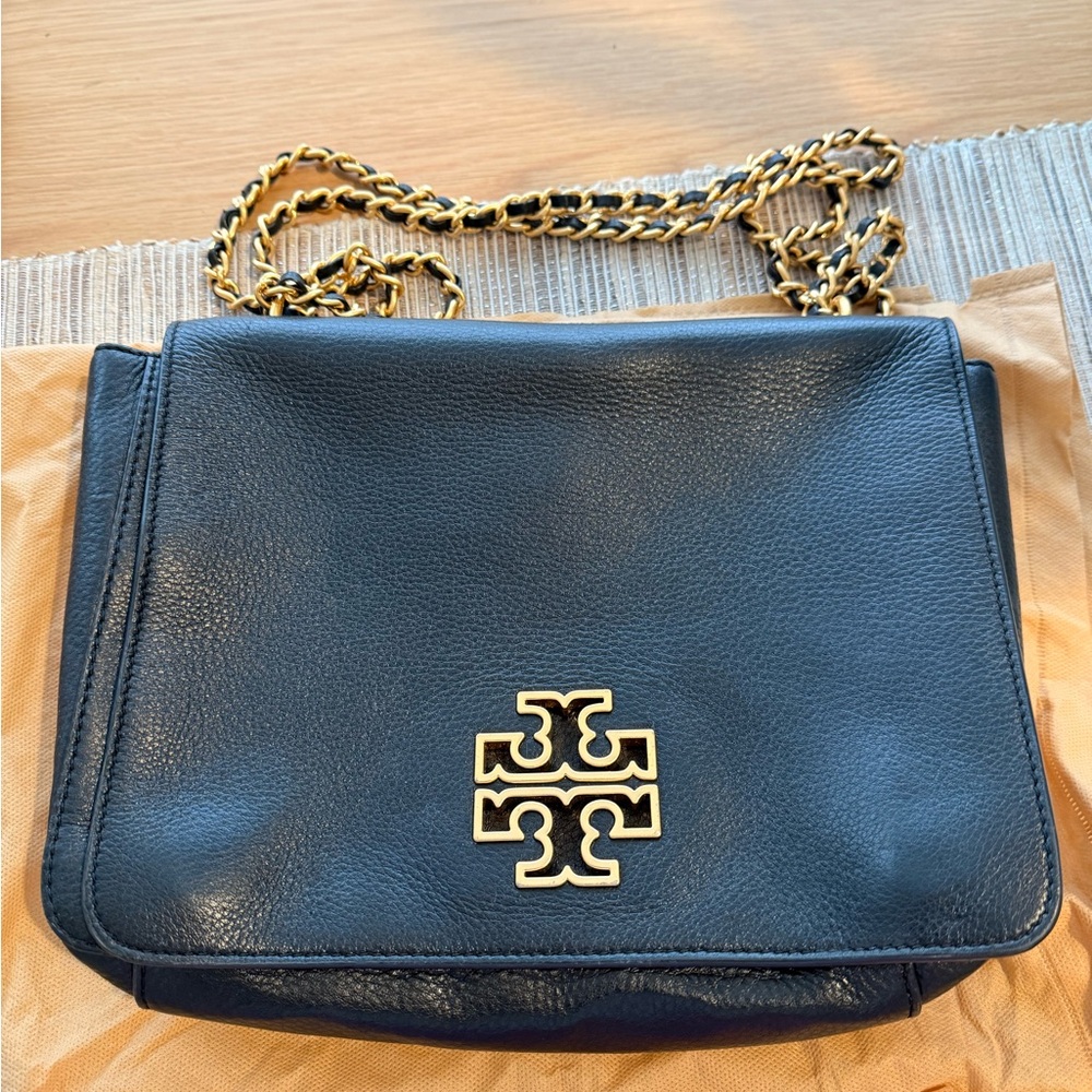 Tory Burch Black Leather Shoulder Bag